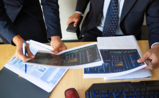 Estratégias de Diversificação com Consórcios: Ampliando Seu Portfólio de Investimentos em 2025